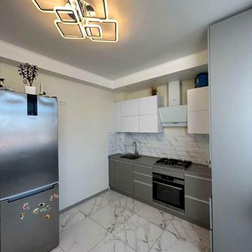 Покровська вул., 40 б