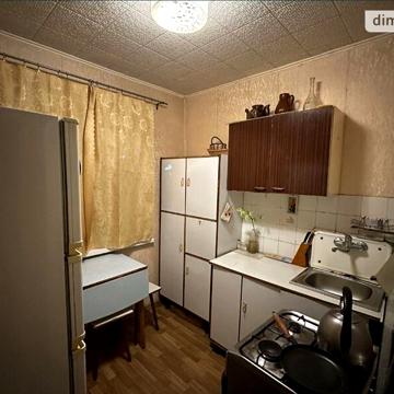 Довгострокова оренда 2к Квартира Хмельницького Богдана вулиця