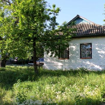 продаю хату с.Северинівка Тростянецький р-н Вінницька обл.