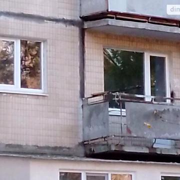 Продаж 1к Квартира Космонавтів вулиця