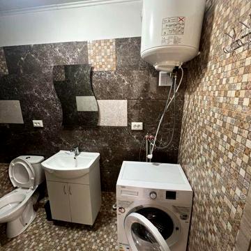 Продам квартиру у заліщиках