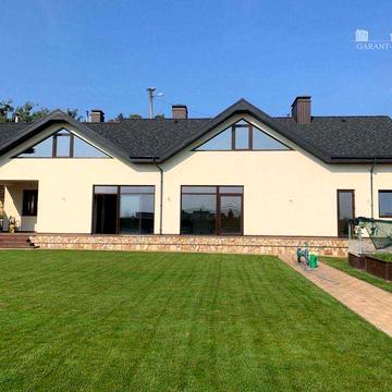 Продається просторий будинок КМ під Києвом 228 м², 10 соток
