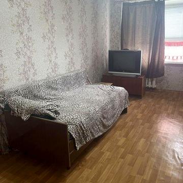 Недорого сдам в аренду 1-но комнатную квартиру в центре