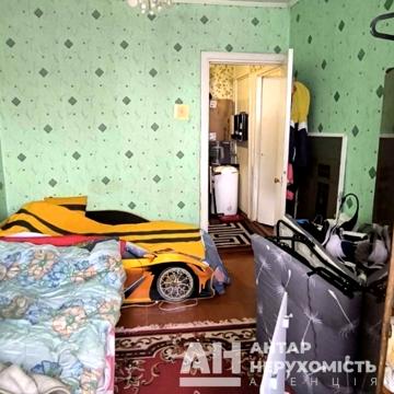 Вокзальна вул., 22