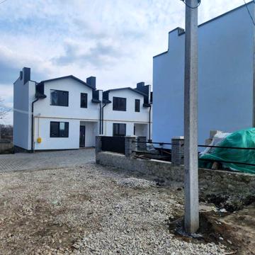 Продам котеж  таунхаус Петриків Дружба