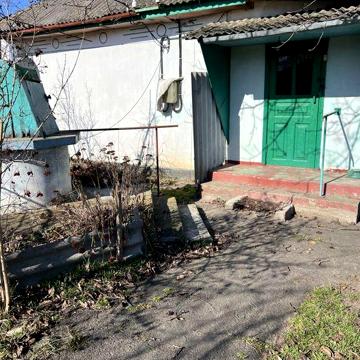 Продається будинок 4900$