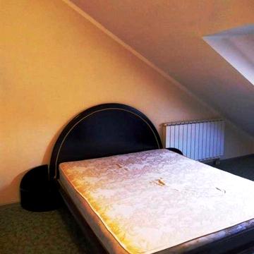 Продам 2 кімнатну квартиру, 109 м2, мансардний поверх. Вишневе