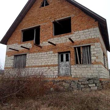 Продам недобудову  двоповерхового будинка з 0 гаражем