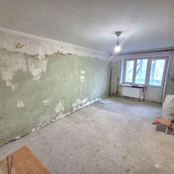Продам 1 квартира, вул Соборна, поруч з центром.