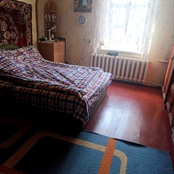 Продається 3-кімнатна квартира з меблями в селі Брилівка Київська обл.