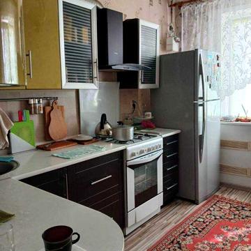 Продам 4-х комнатную квартиру Запорожье Хортицкий район  . Владелец