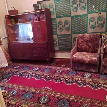 ЦЕНТР БОРИСПОЛЯ!  ПРОДАМ частину приватного будинку, 3 сотки землі