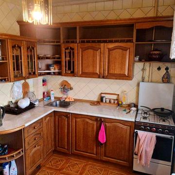 Продам 3 кім. квартиру пров.Квітневий 7, ТРЦ Ретровіль.
