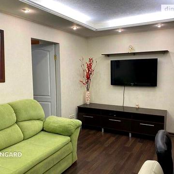 Продаж 2к Квартира Перемоги вулиця