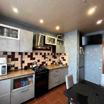 Обмін/ Продаж 3-кім квартири КАРАЧУНИ