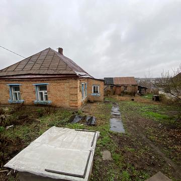 Черняхівська вул.