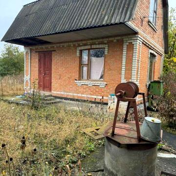 Дачна ділянка з будинком в 9 км від Тяжилівської окружної