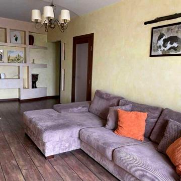 Продам 3-к. затишну (Уютную) квартиру, 81 м2, з ремонтом в Вишневому