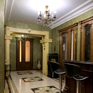 Гімназична вул., 21