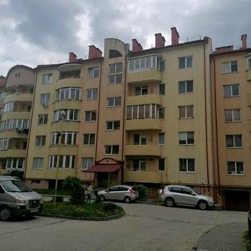 Продаж 4-к. дворівневої квартири (189,5м.кв.) + паркомісце у подарунок