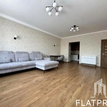 Дмитра Луценка вул. (Крейсера "Аврора"), 6