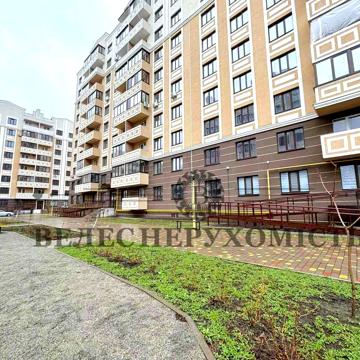 Відродження вул., 7