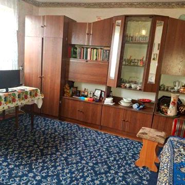 Продам.. дом в Мерефе возле леса.