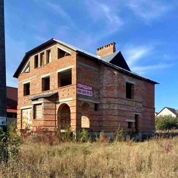 Продаю будинок 180 м.кв Терміново
