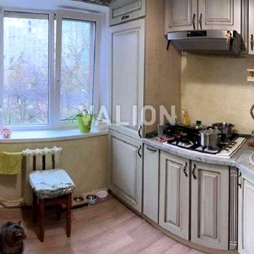 Бориса Мартоса, 6