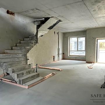 Мальовнича, 5