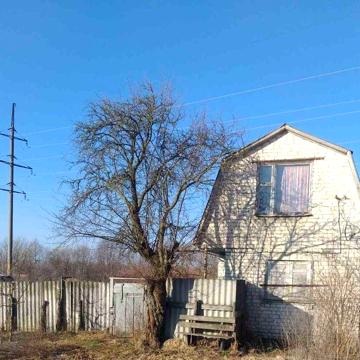 Продається дачний будинок з земельною ділянкою 12 сот.в м.Путивль