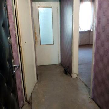 Срочно продам в місті Лозова  2 кімнатну квартиру