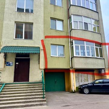Продам квартиру в м. Жовкві по вул.Петлюри