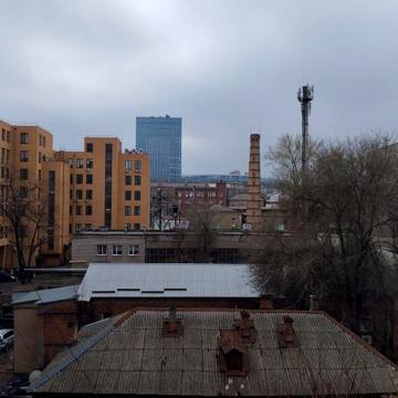 Продам 1 кімнатну квартиру вул. Староказацька центр 6/9 цегла