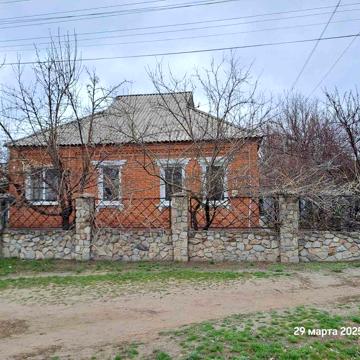 Дом в Изюме на верхнем поселке
