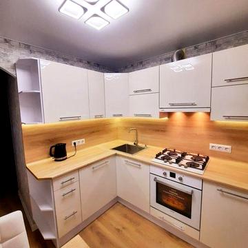 Терміново Продам 1-кім кв у центрі міста з новим ремонтом. ЖК Спортак