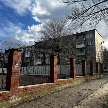 Продам 1к квартиру на вул Матросова (М Чиженка) рн КРЕДО