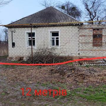 Продам будинок в с.Мусійки під реконструкцію