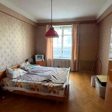 Продаж квартири 146 м2 біля парку культури