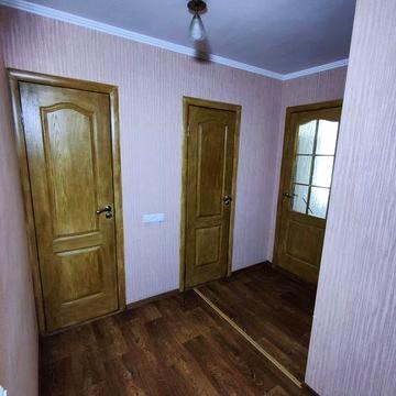 Продам власну  двухкімнатну   квартиру ЖК не відома