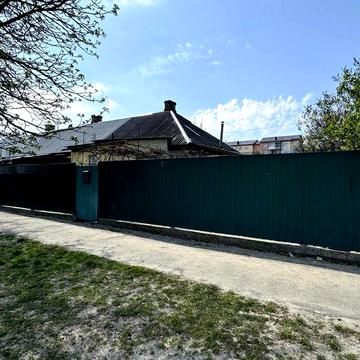 Будинок під ремонт 74м2, самий центр Гостомель, центральні комунікації