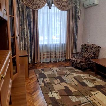 Павловская площ., 2