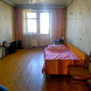 Гімназійна набережна вул. (Червоношкільна набережна), 26