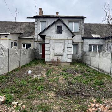 Терміновий продаж частини будинку