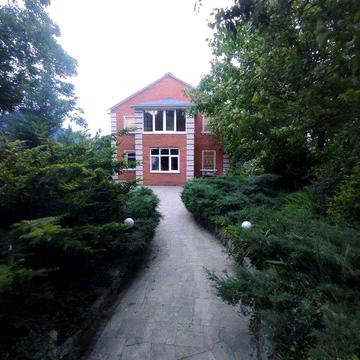 Старий Мерчик. Здається шикарний будинок 150м2. та 10+20 соток землі