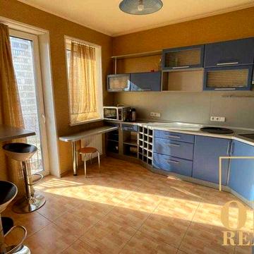 Оренда стильної 1к Метро Університет, Якісний ремонт, меблі та техніка