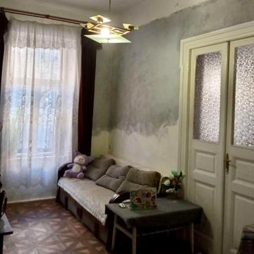 Івана Верхратського вул., 10