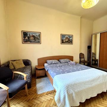 Краківська вул., 34