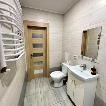 Оренда 1к квартири, в центрі, вул. Залізнична