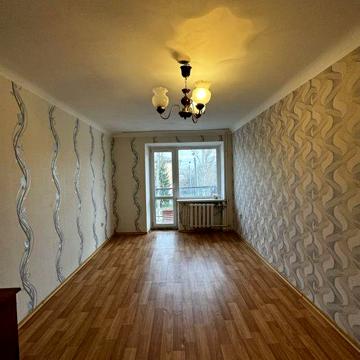 Продам 1 кімнатну квартиру (1001 дрібниця)